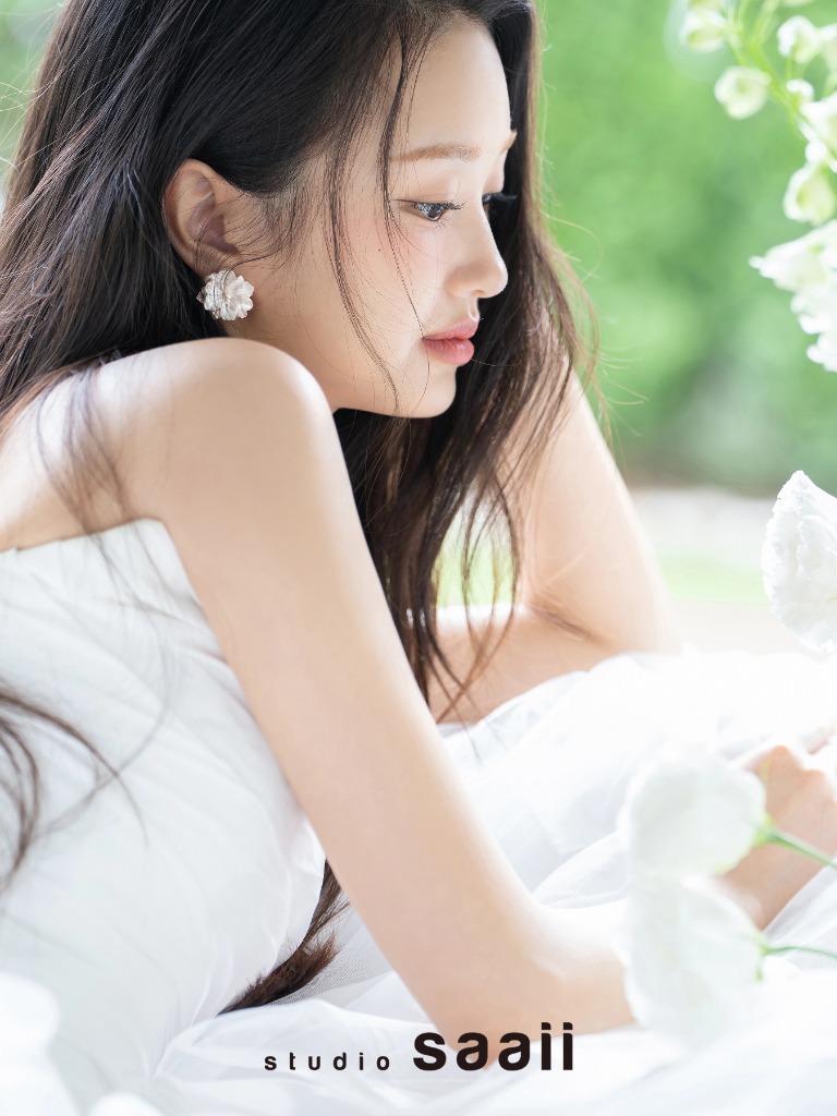 스튜디오 · 스튜디오 사이 상품 사진