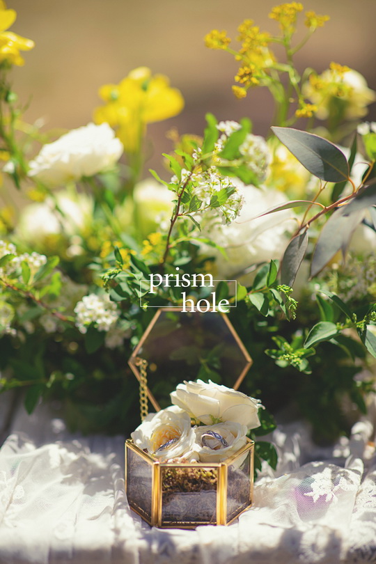 섬세한 감성으로 두분의 소중한 시작을 대표작가가 함께합니다!